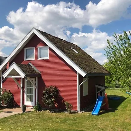 Norweger Haus Am Tollensesee