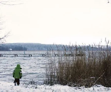 펜션 Norweger Haus Am Tollensesee Groß Nemerow