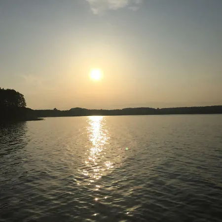 Norweger Haus Am Tollensesee 펜션 *