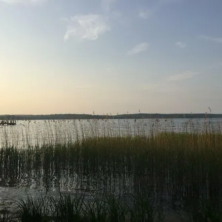 펜션 Norweger Haus Am Tollensesee *
