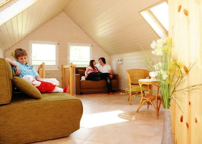 Norweger Haus Am Tollensesee *