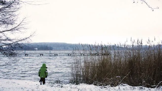 펜션 Norweger Haus Am Tollensesee Groß Nemerow