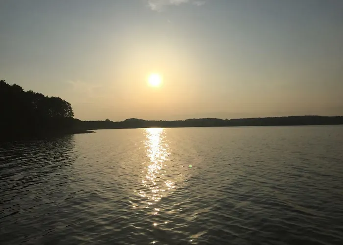 Norweger Haus Am Tollensesee 度假居 *